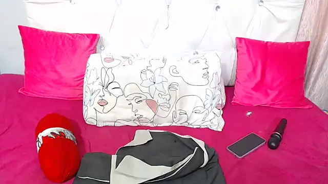 ChubbyMidgetx's cam snapshot