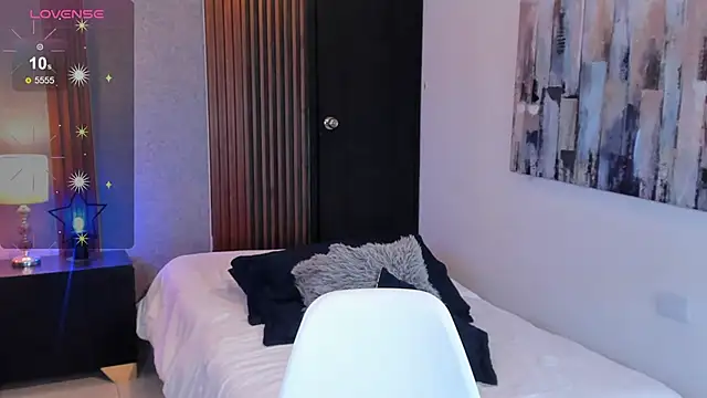 alana_hard_'s cam snapshot