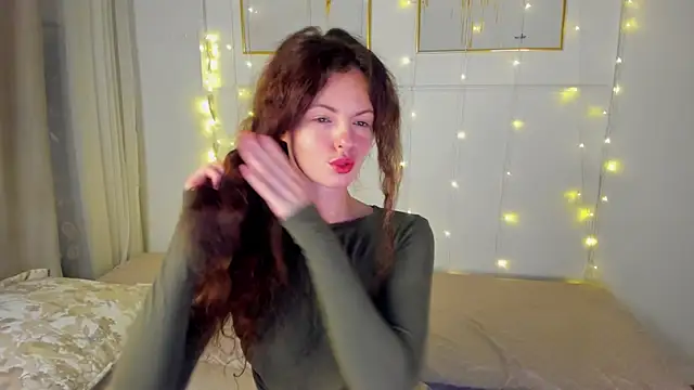 RubyAttwood's cam snapshot