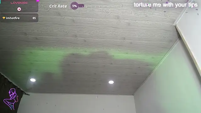 girl_naugthy's cam snapshot