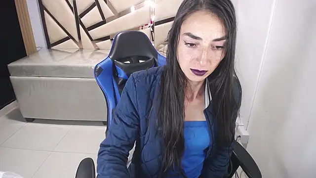 Maily_a_'s cam snapshot