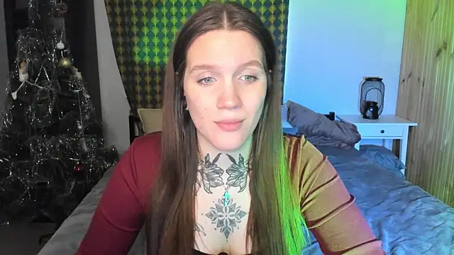 Luna_Ver's cam snapshot