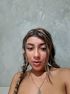 Sweed-virgin-pussy's cam snapshot