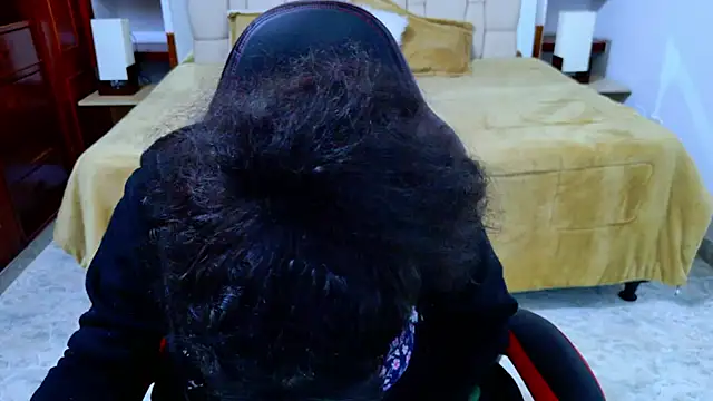 laureentt_'s cam snapshot