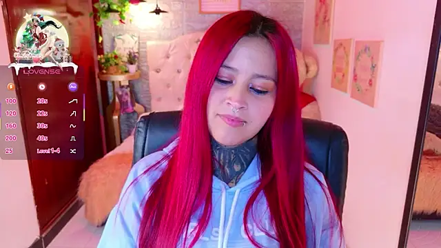 meghan_nill's cam snapshot