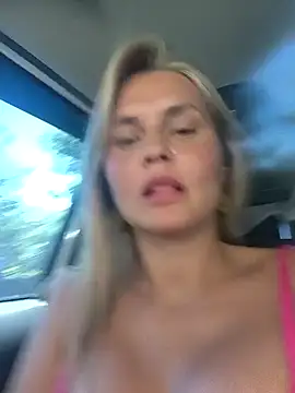 Beverly-hillls's cam snapshot