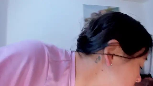 Idaly_Johnson live sex cam