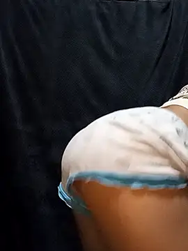 lola_mamadas's cam snapshot