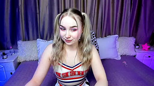 LilyStarlight's cam snapshot