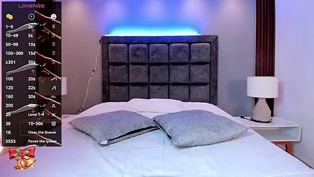 Violet_Anders's cam snapshot