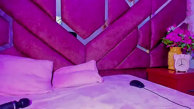 milly_print's cam snapshot