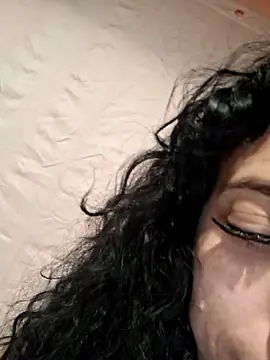 Flora-latin-girl's cam snapshot