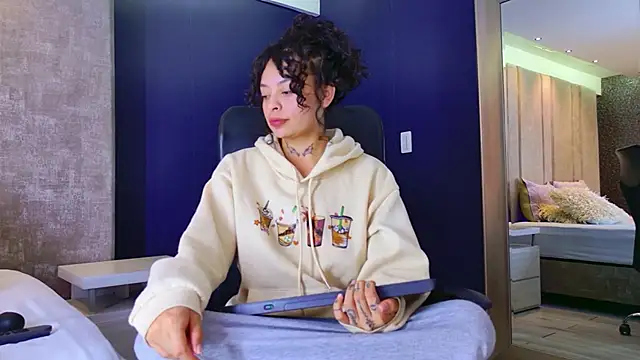 KatherineGomez's cam snapshot