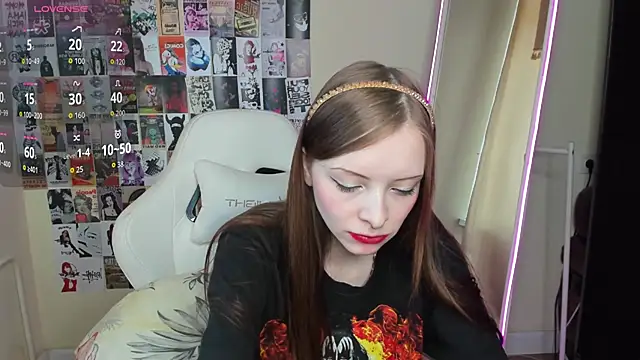 AliceHaris's cam snapshot