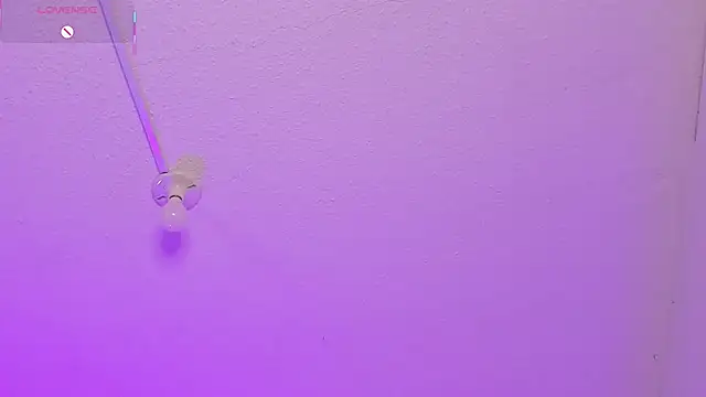 EmmaBecket2's cam snapshot