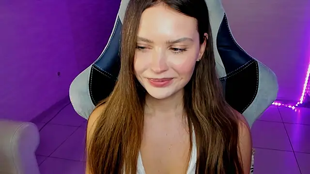 yourArya's cam snapshot