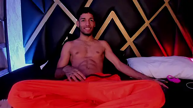 Thiagoferreti live sex cam