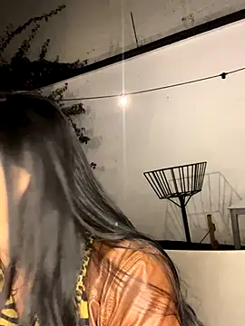 TAMARALEWISMD's cam snapshot