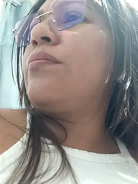 Queen_Annie3's cam snapshot