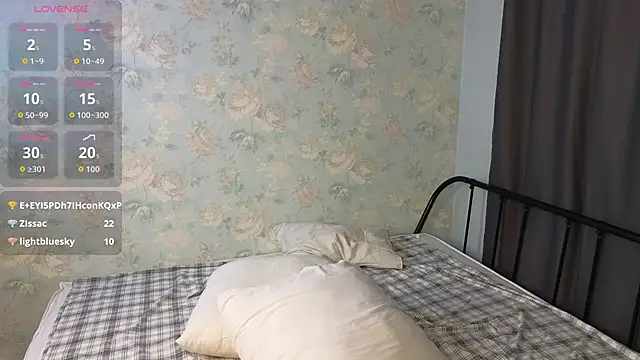 HollieCollelo's cam snapshot