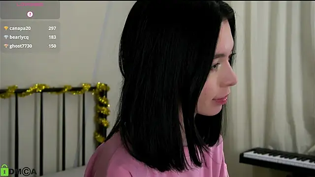 LittleOriana live sex cam