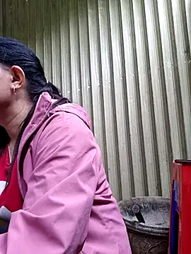 yoowwmr's cam snapshot