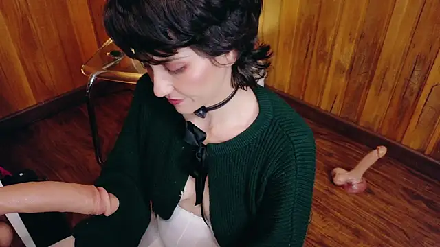 Zafiro_Gem_'s cam snapshot