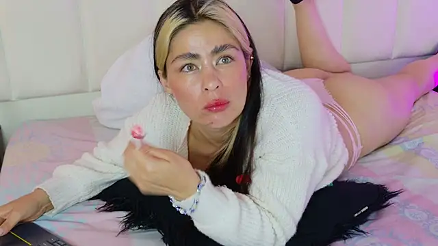 Lia_Jonesss's cam snapshot