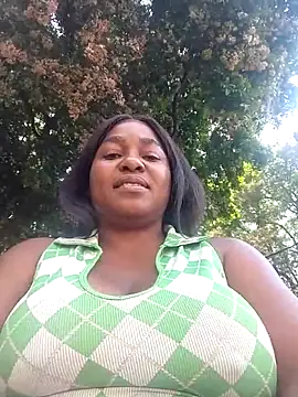 Katie_lips's cam snapshot