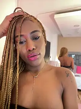 SofiRuiz_'s cam snapshot