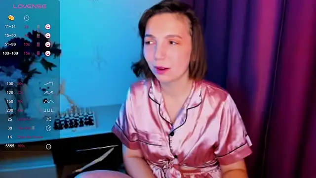 KindHazelHere_'s cam snapshot