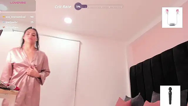 ariel_jonees's cam snapshot