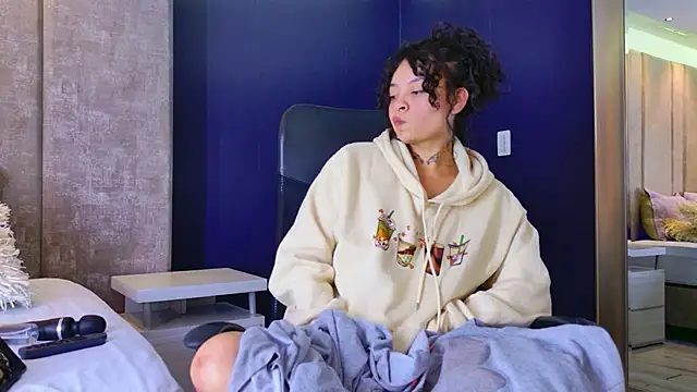 KatherineGomez's cam snapshot