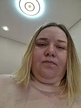 Yes_senia's cam snapshot