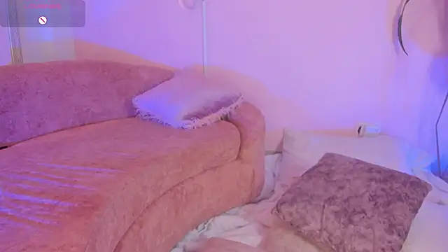 Lucy_Vega's cam snapshot