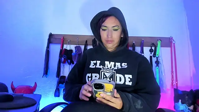 LucyStrike_'s cam snapshot