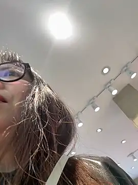 chick-888's cam snapshot