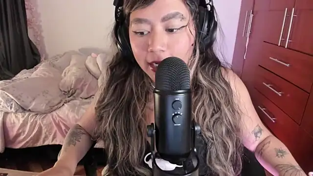 StephaniFox's cam snapshot