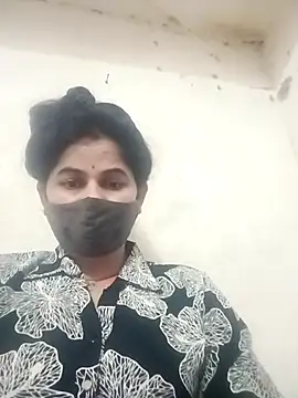 JULEE-740's cam snapshot