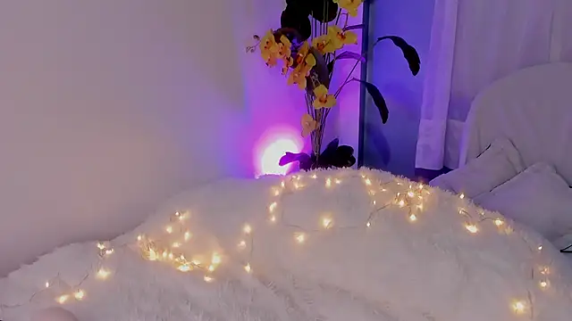 Katee_Crownn's cam snapshot