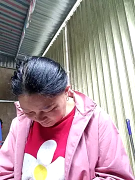 yoowwmr's cam snapshot