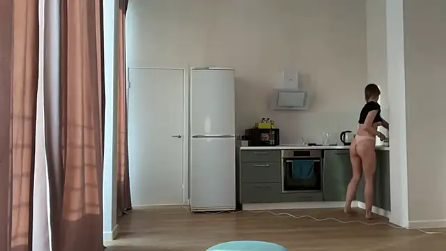 hereandnows_'s cam snapshot