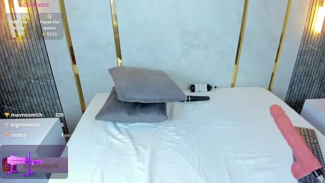 amor_smith_'s cam snapshot