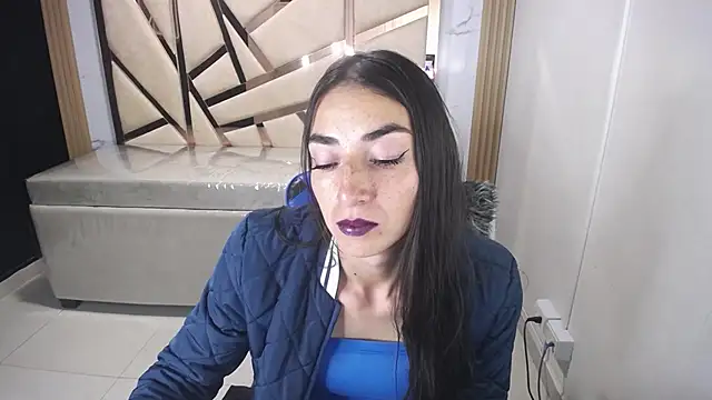 Maily_a_'s cam snapshot