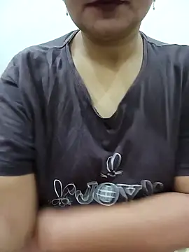 Mahira_sharma01's cam snapshot