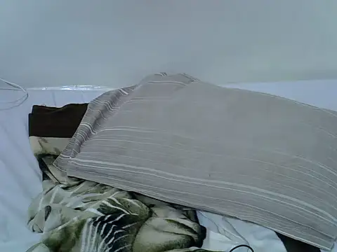 springly_love's cam snapshot