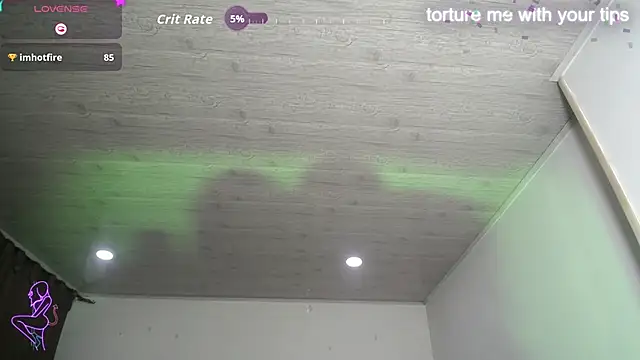 girl_naugthy's cam snapshot