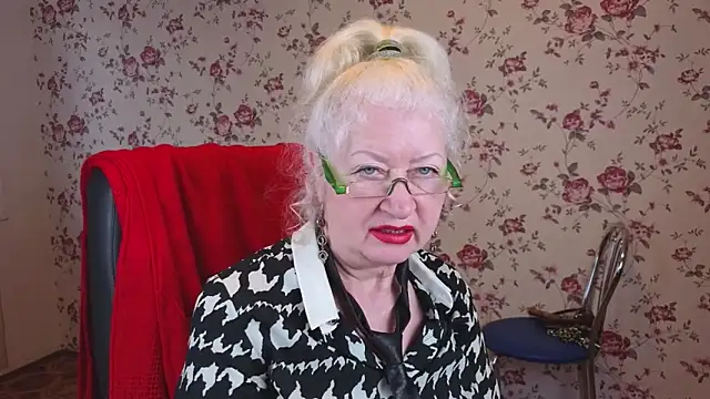 Maya_Mayflower's cam snapshot