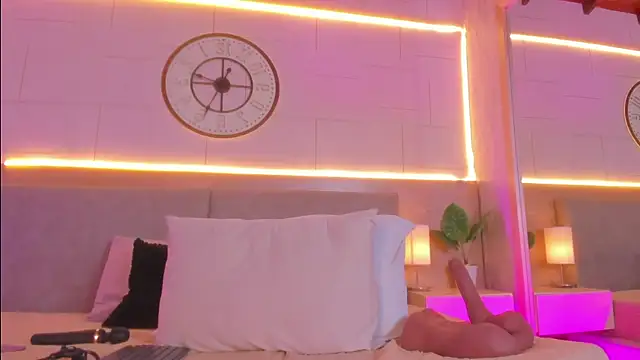 Meloddy_Rose's cam snapshot