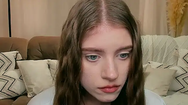 Erica_Kiss's cam snapshot